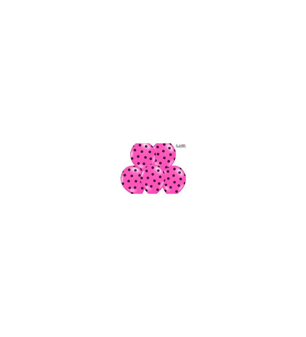 Růžové balónky s puntíky
